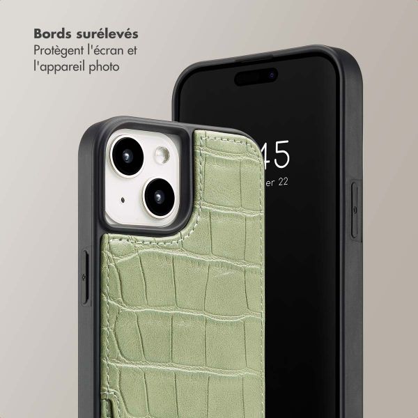 Selencia Coque de télephone Nova Croco avec cordon et porte-cartes Apple iPhone 15 - Sage Green