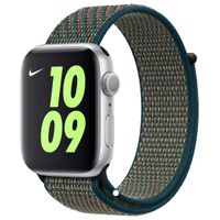 Apple Bracelet Nike Sport Loop Apple Watch | 44/45/46/49 mm - Hyper Crimson / Neptune Green