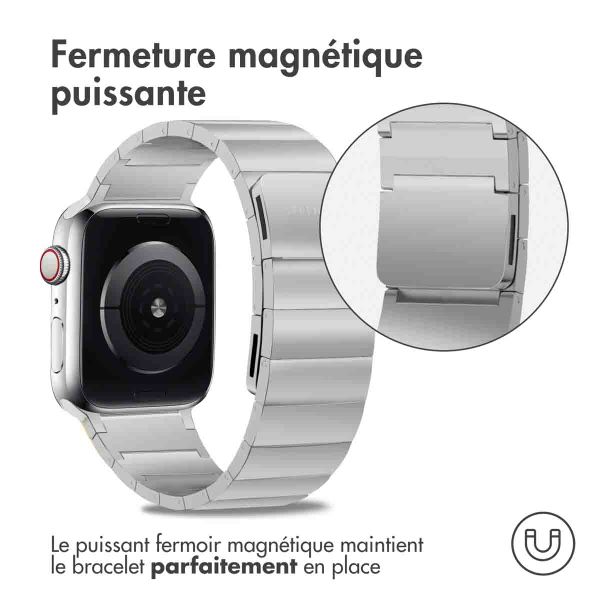 Selencia Bracelet magnétique en acier Apple Watch | 38/40/41/42 mm - Argent