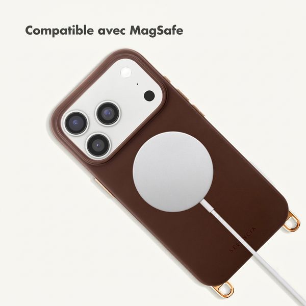 Selencia Coque arrière Rivièra avec MagSafe avec crochets amovibles Apple iPhone 17 Pro Max - Choco Brown
