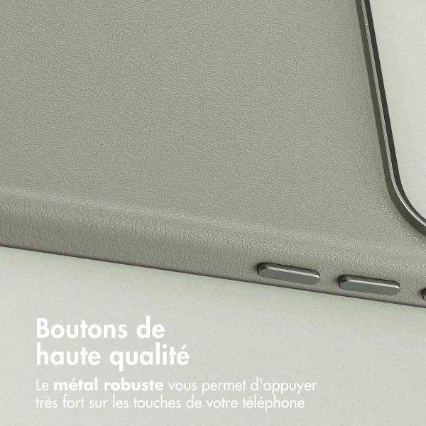 Accezz Coque arrière en cuir avec MagSafe Apple iPhone 17 Pro Max - Light Grey