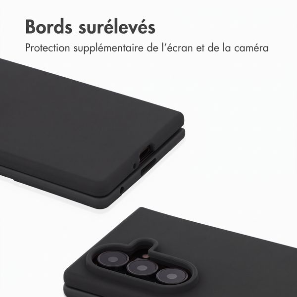 Accezz Coque Liquid Silicone avec MagSafe Samsung Galaxy Z Fold 8 Ultra - Noir