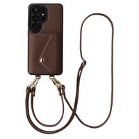 Selencia Coque de télephone Sera avec cordon et porte-cartes enveloppe Samsung Galaxy S26 Ultra - Chocolate Brown