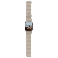 UAG Bracelet Pathfinder réversible en silicone Apple Watch | 44/45/46/49 mm - Dune/Cloud Blue