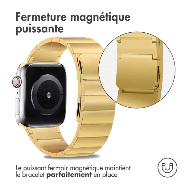 Selencia Bracelet magnétique en acier Apple Watch | 38/40/41/42 mm - Doré