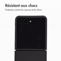 Accezz Coque Liquid Silicone avec MagSafe Samsung Galaxy Z Flip 8 - Noir