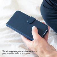 Selencia Étui portefeuille en cuir véritable Apple iPhone 11 - Bleu