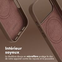 Accezz Coque arrière en cuir avec MagSafe Apple iPhone 18 Pro / 17 Pro - Marron café