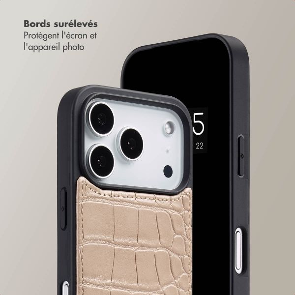 Selencia Coque de télephone Nova Croco avec cordon et porte-cartes Apple iPhone 17 Pro - Beige