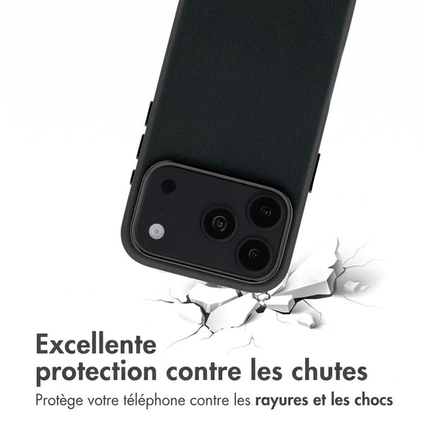 Accezz Coque arrière en cuir avec MagSafe Apple iPhone 18 Pro Max / 17 Pro Max - Onyx Black