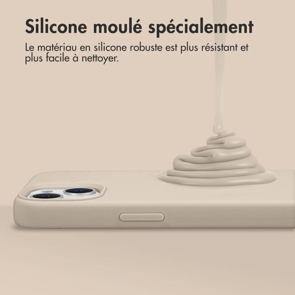 Accezz Coque Liquid Silicone avec MagSafe Apple iPhone 17e / 16e - Stone