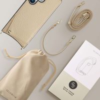Selencia Coque de télephone Nova avec cordon et porte-cartes Samsung Galaxy S25 Ultra - Beige