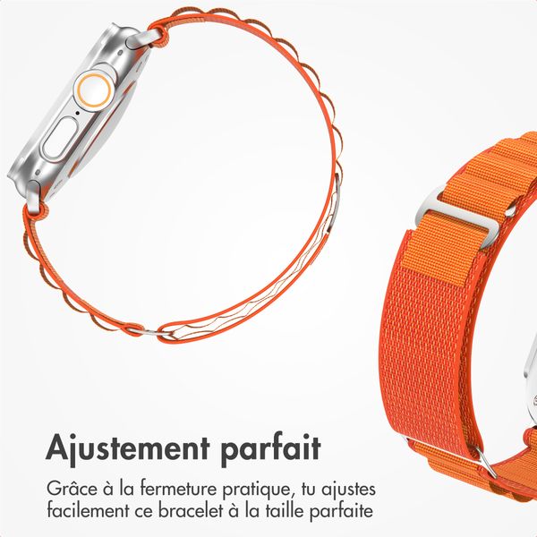 Accezz Bracelet en nylon Alpine Apple Watch | 44/45/46/49 mm - Orange