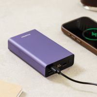 imoshion Ultra Series Aluminium Batterie externe 20.000 mAh - Charge rapide jusqu'à 33 watts - Tropical Violet