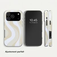 Selencia Coque arrière Vivid Apple iPhone 18 Pro - Desert Waves Beige