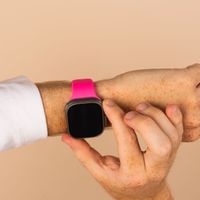 imoshion Bracelet en silicone⁺ Apple Watch | 44/45/46/49 mm - Taille M/L - Barbie Pink