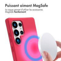 imoshion Coque arrière Color avec cordon amovible et MagSafe Samsung Galaxy S25 Ultra - Red Raspberry