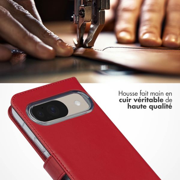 Selencia Étui portefeuille en cuir véritable Google Pixel 10 / 10 Pro - Rouge