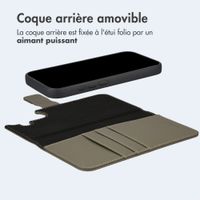 imoshion Étui portefeuille luxe 2-en-1 amovible Apple iPhone 16 - Vert