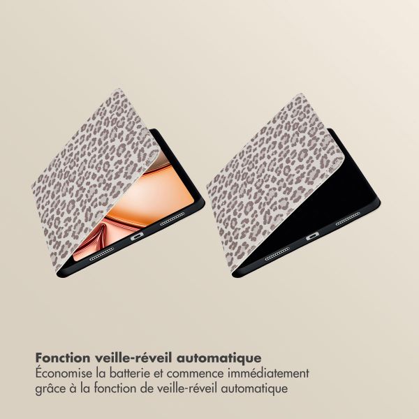 Selencia Coque tablette Sabi avec imprimé léopard Apple iPad Air 11 pouces (2026) M4 / (2025) M3 / (2024) M2 / Air 5 (2022) / Air 4 (2020) - Soft Ivory