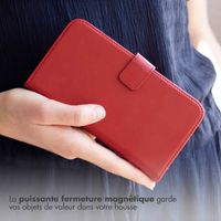 Selencia Étui portefeuille en cuir véritable Apple iPhone 11 - Rouge