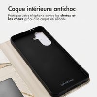 imoshion Étui de télephone portefeuille Design Samsung Galaxy A56 - Beige Graphic