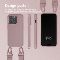 Selencia Coque silicone avec cordon amovible Apple iPhone 15 Pro - Sand Pink