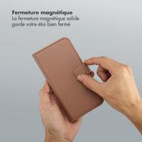 Selencia Étui portefeuille amovible Olyn avec MagSafe Samsung Galaxy A36 - Marron