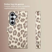 Selencia Étui de télephone portefeuille imprimé léopard Sabi Samsung Galaxy S25 / S24 - Soft Ivory