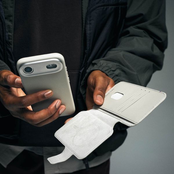 Decoded Portefeuille détachable 2 en 1 en cuir MagSafe Apple iPhone 17 Pro Max - Noir