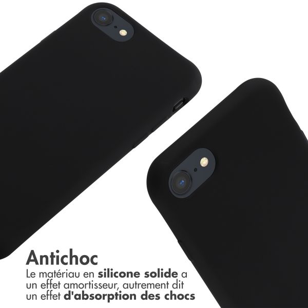 imoshion Coque en silicone avec cordon Apple iPhone SE (2022 / 2020) / 8 / 7 - Noir