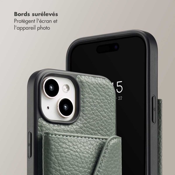 Selencia Coque de télephone Sera avec cordon et porte-cartes enveloppe Apple iPhone 15 - Sage Green