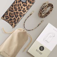 Selencia Coque de télephone Nova avec cordon et porte-cartes Apple iPhone 16 Pro Max - Leopard