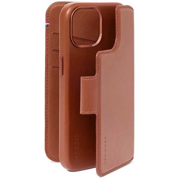 Decoded Portefeuille détachable 2 en 1 en cuir Apple iPhone 15 - Tan