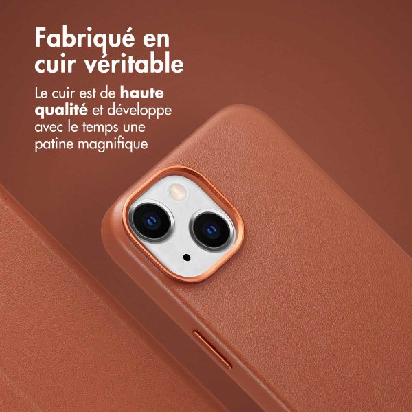 Accezz Étui de télephone portefeuille en cuir 2-en-1 avec MagSafe Apple iPhone 14 - Sienna Brown