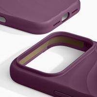 iDeal of Sweden Coque Soft Swirl Silicone MagSafe Apple iPhone 17 Pro Max - Velvet Plum