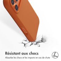 Accezz Coque Liquid Silicone avec MagSafe Apple iPhone 18 Pro Max / 17 Pro Max - Orange