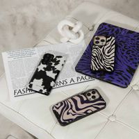 Burga Coque arrière Tough Apple iPhone 15 - Achromatic