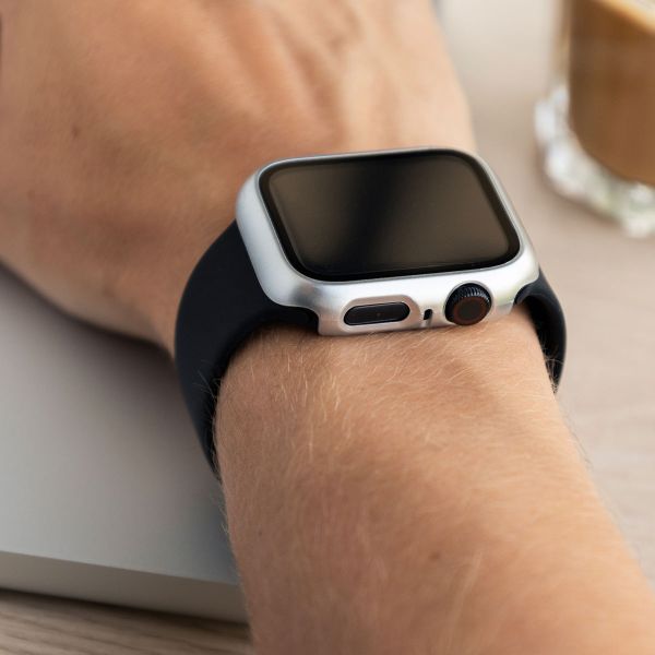 imoshion Coque rigide à couverture complète Apple Watch 7 / 8 / 9 - 41 mm - Argent