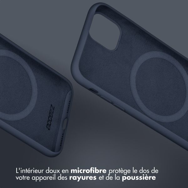 Accezz Coque Liquid Silicone avec MagSafe Apple iPhone 13 Pro - Bleu foncé