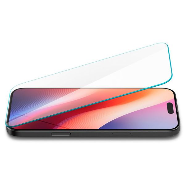 Spigen Protection d'écran en verre trempé GLAStR Slim Apple iPhone 16 / 15
