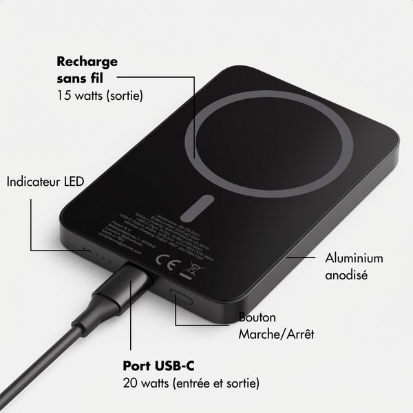 Selencia Powerbank Vivid 5 000 mAh - MagSafe et Qi - Black / Wavy Baby Burgundy