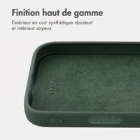 Accezz Coque arrière Edge avec MagSafe Apple iPhone 18 Pro / 17 Pro - Vert