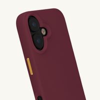 Selencia Coque arrière Rivièra avec MagSafe avec crochets amovibles Apple iPhone 17 - Bold Burgundy