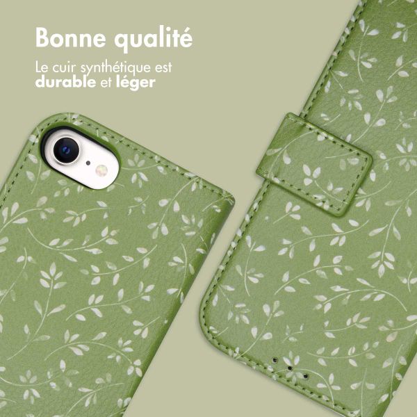 imoshion Étui de télephone portefeuille Design Apple iPhone SE (2022 / 2020) / 8 / 7 / 6(s) - Green Flowers