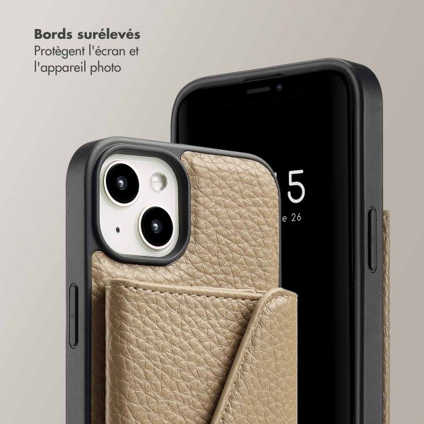 Selencia Coque de télephone Sera avec cordon et porte-cartes enveloppe Apple iPhone 14 / 13 - Taupe