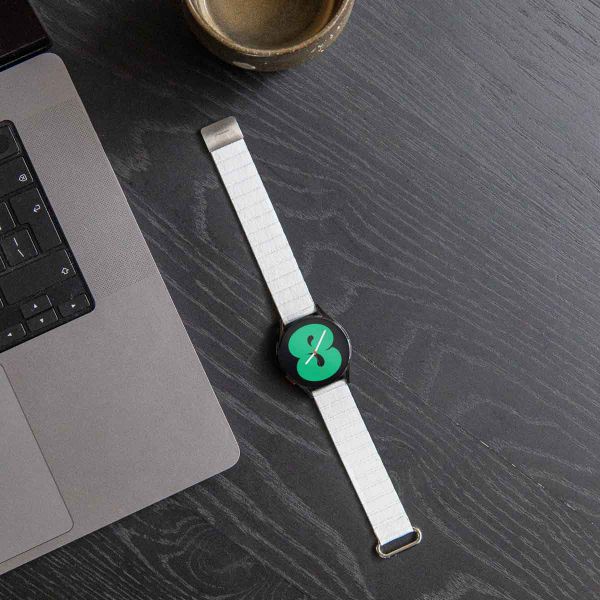 imoshion Bracelet en cuir magnétique Samsung Galaxy Watch 7 40/44 mm - Blanc