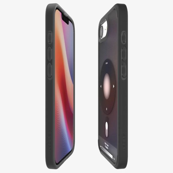 Spigen Coque Ultra Hybrid MagSafe Apple iPhone 17e / 16e - Noir