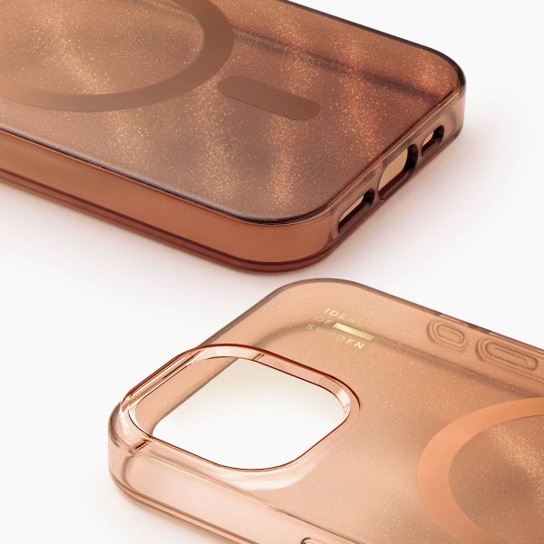 iDeal of Sweden Coque Clear MagSafe Apple iPhone 17e / 16e / 15 / 14 / 13 - Mocha Mousse