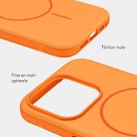 imoshion Coque arrière Color avec Thin MagSafe Ring Apple iPhone 15 Pro - Orange